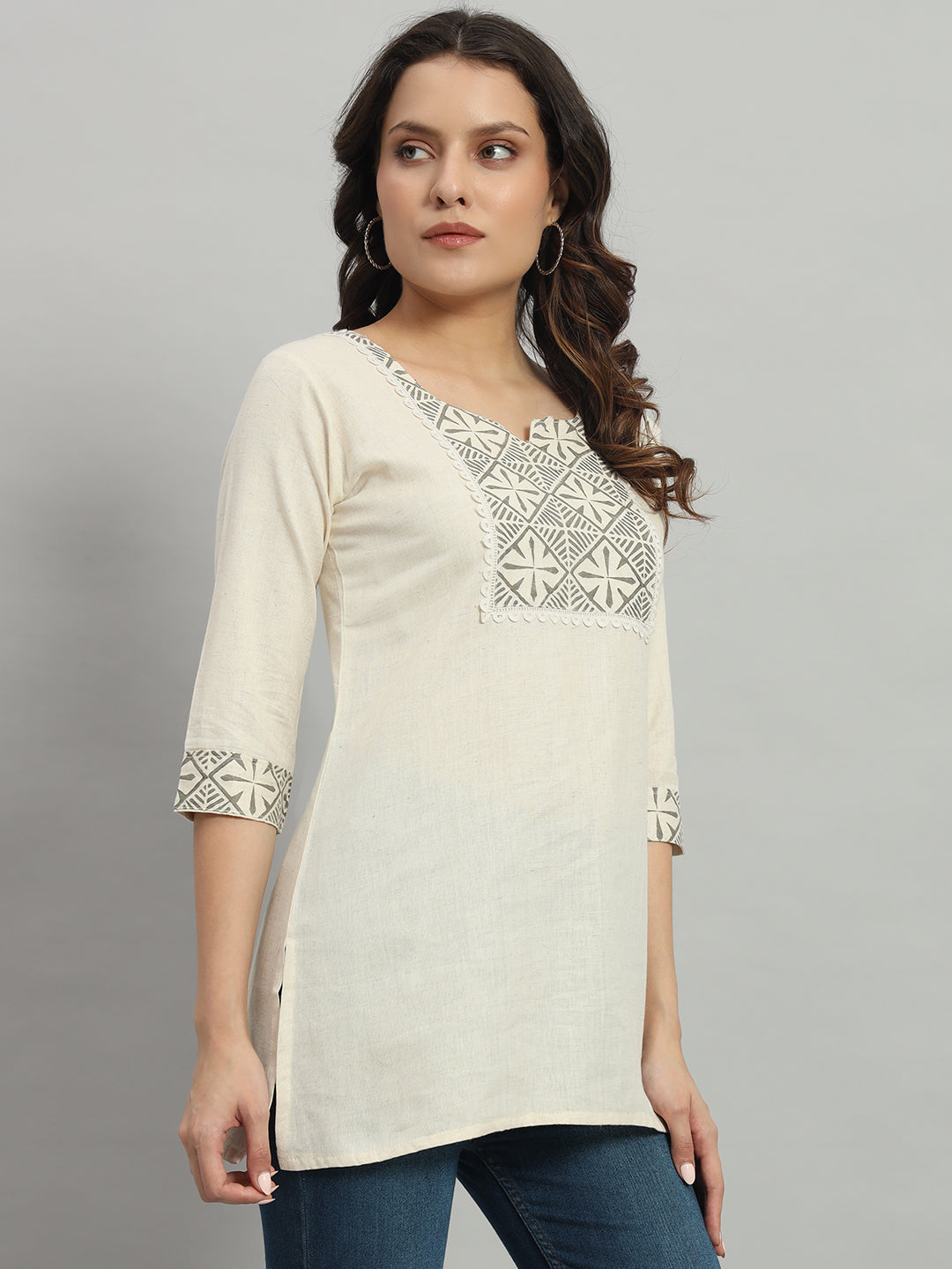 Cream Cotton Kurti with Geometric three-Quarter Sleeves